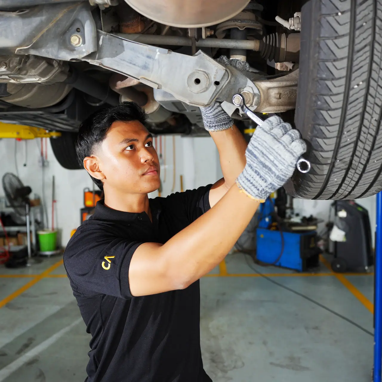 Certificate in Automotive Aftersales Technician