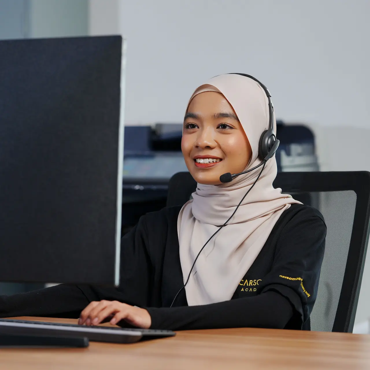 Certificate in Office Administration & Management